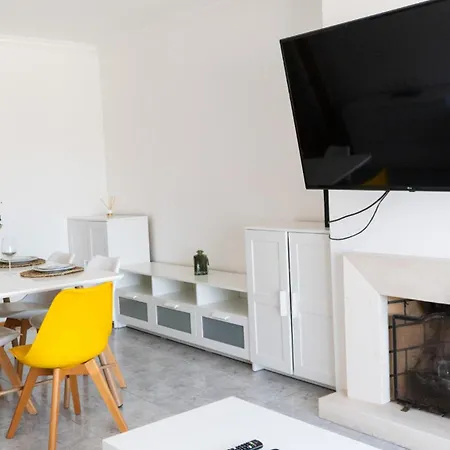 Pandora House 公寓 *